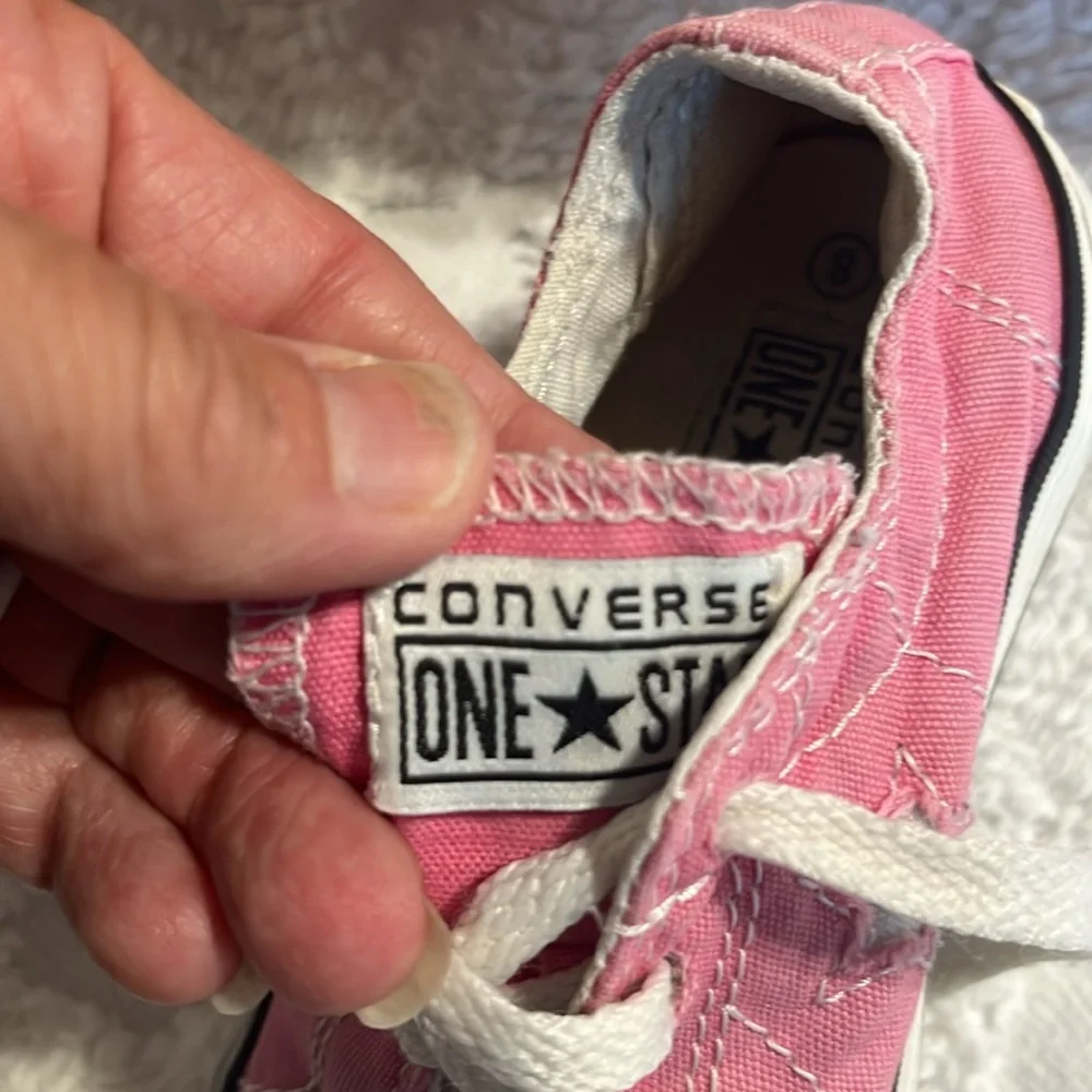 Converse low top